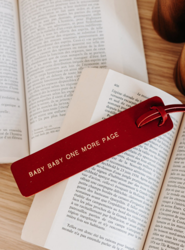 Marque-page en cuir à message