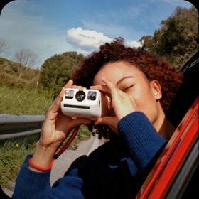 Appareil photo Polaroid Go Gen2 pour voyager