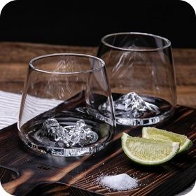 Verres topographic relief montagne pour la fête des pères