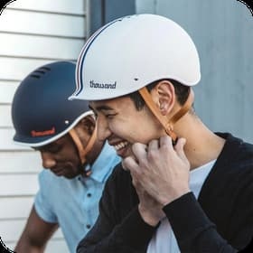 Casque de vélo Thousand article de sport soldé à -50%